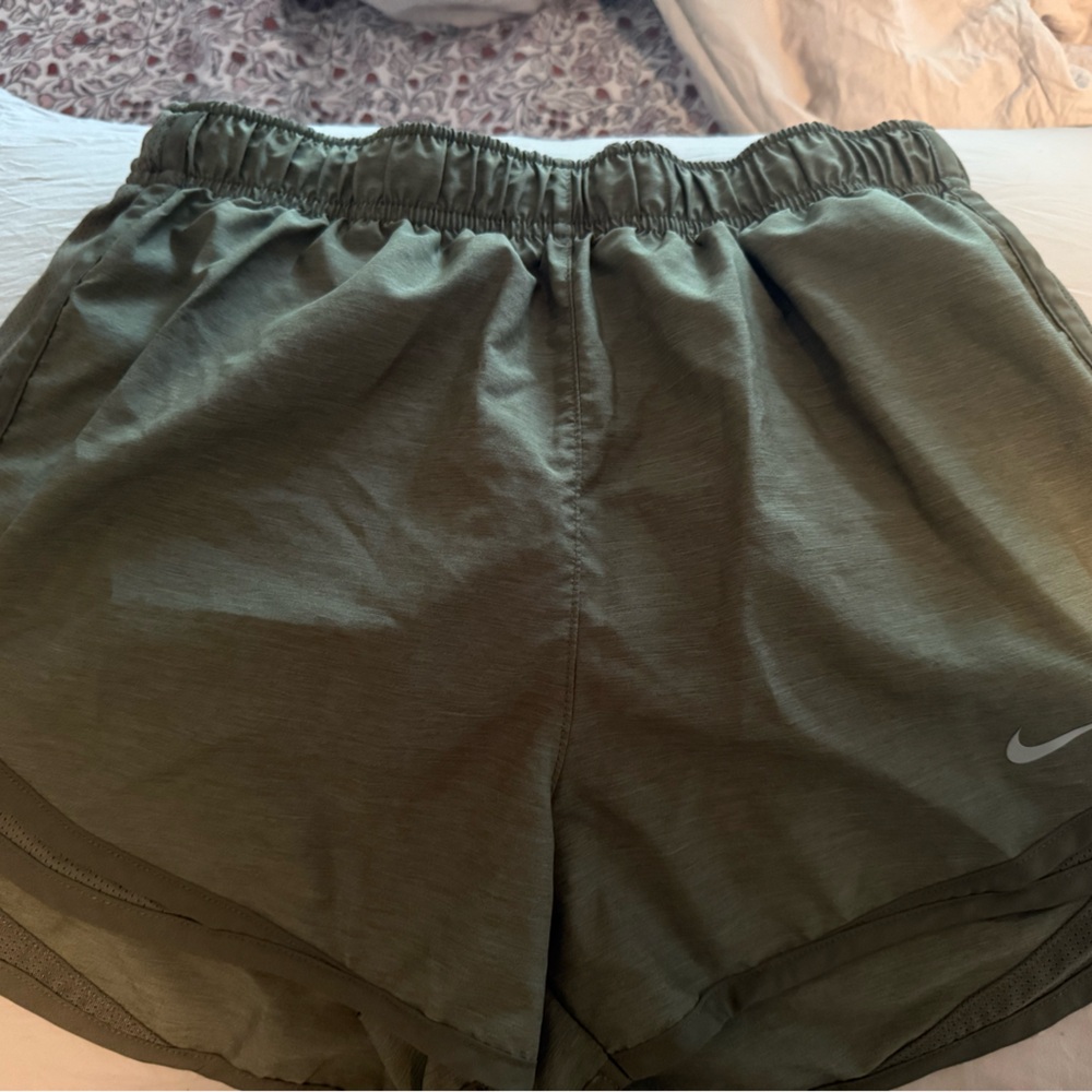 Nike Women's Green Dri-fit Athletic Shorts